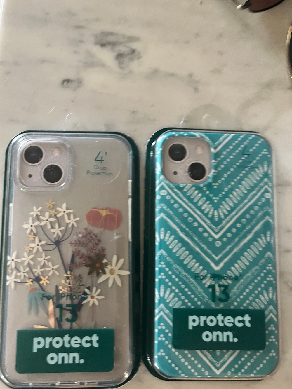 2 New iPhone 13 onn protective cases.